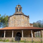 Fachada iglesias San Salvador de Deva